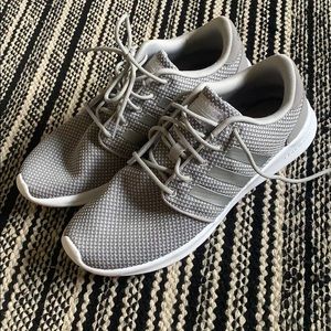 NWOT Adidas cloudfoam